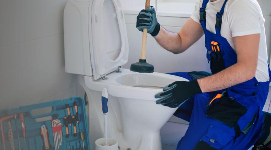 Professional emergency plumbing in Radom, IL